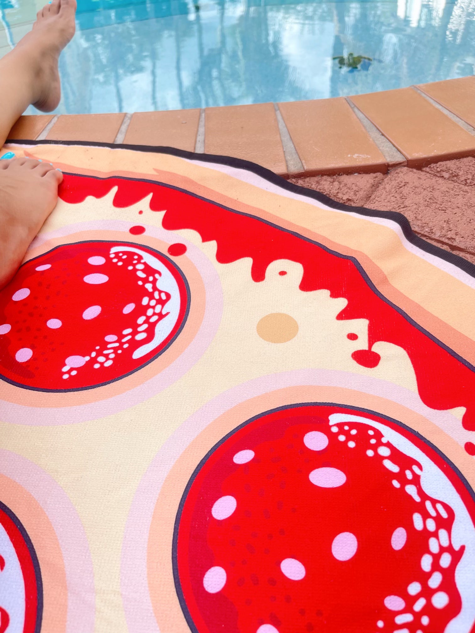 Pizza Pizzazz' Beach Towel with Pizza-Inspired Design – Beachside Delight