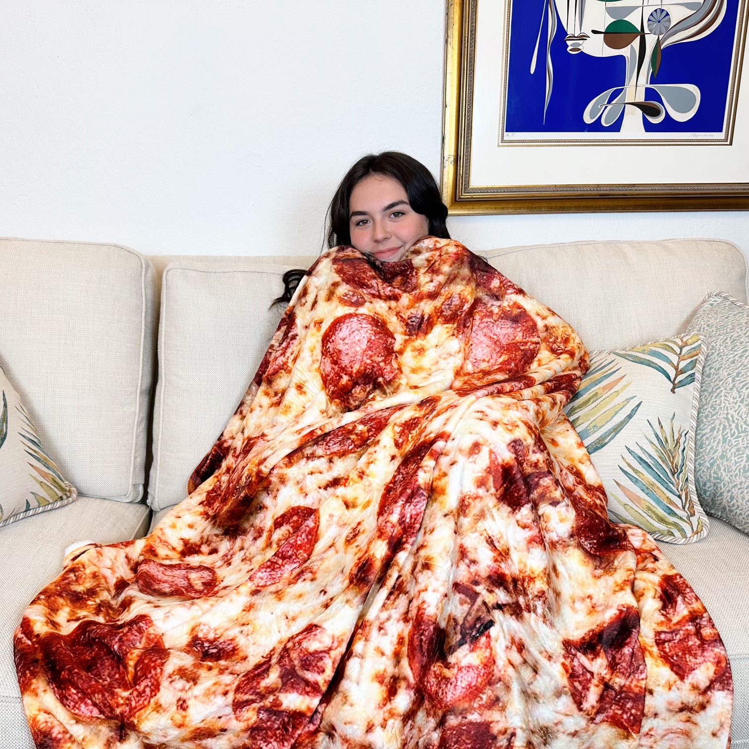 Cozy pizza-themed blanket with a delicious pepperoni pizza design